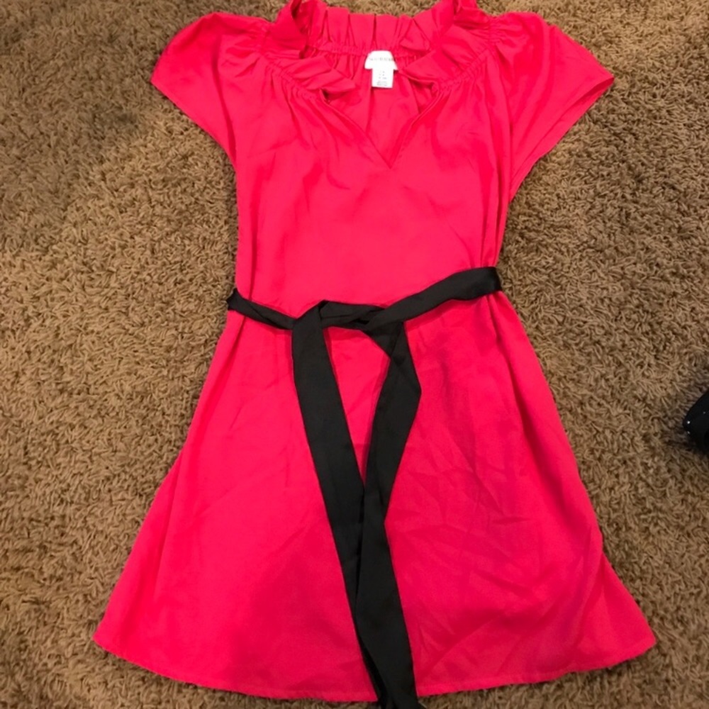 Motherhood Maternity Pink Top with Black Belt